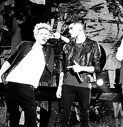 kryptoniall-deactivated20150613:  x 