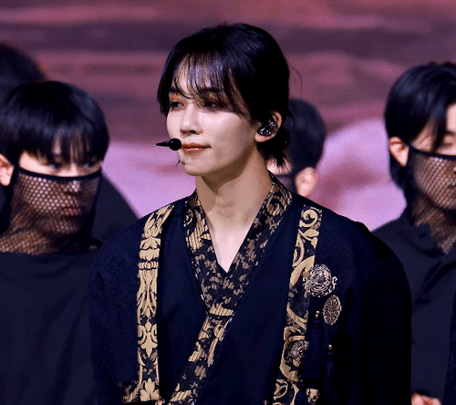 JEONGHAN - Super FanCam @MCOUNTDOWN 230427