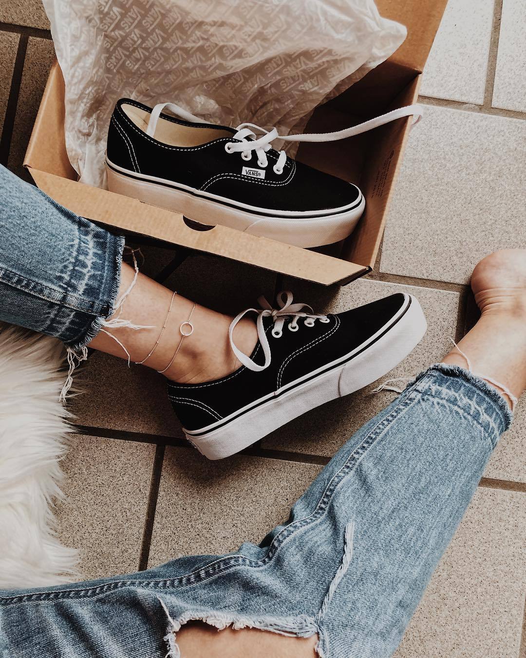 vans authentic black tumblr