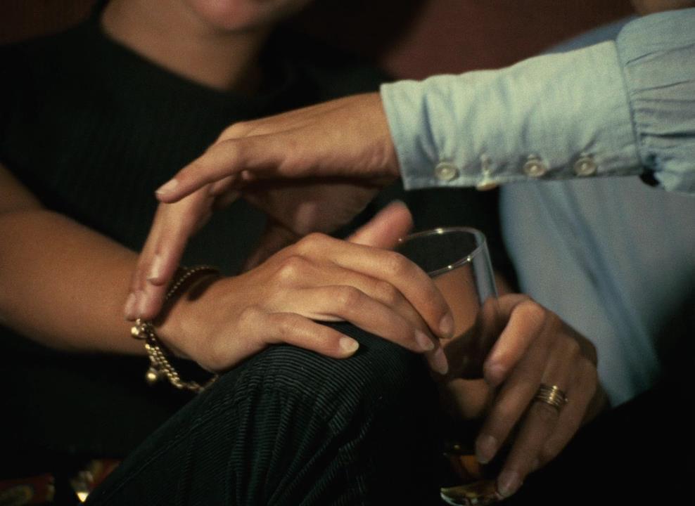 vardaagnes:    La collectionneuse | dir. Eric Rohmer (1967) 