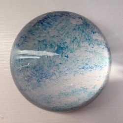 monetsgarden:  this paper weight looks like