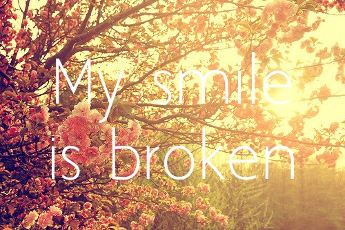 Broken en We Heart It. https://weheartit.com/entry/76341762/via/aitana_1D 