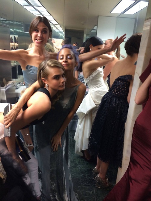 disruptivesoul:  aelulah:  dailyactress:  Cara D, Nicole Richie and Alexa Chung 