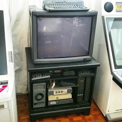 90scyberthriller: My newly set up Japanese computer station. X68000, FM Towns and MSX all set up with midi on a NEC XM29