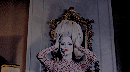 Don’t run! We are your friends!Mars Attacks! (1996), dir. Tim Burton