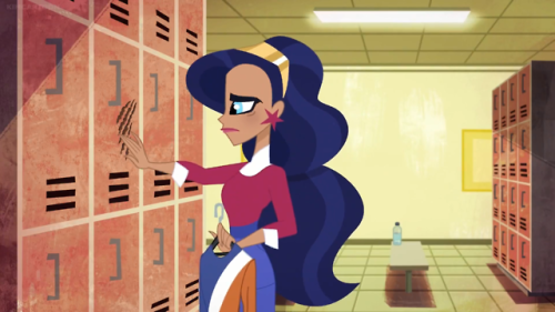 Diana finds her locker slashed, and there is something else with her which jumps her. Cheetah was pr
