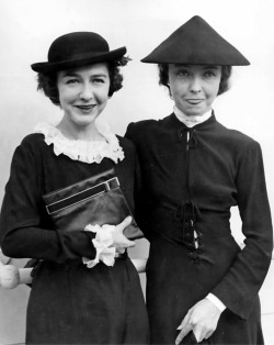 wehadfacesthen:  Sisters Dorothy Gish and Lillian Gish in Paris, 1935 