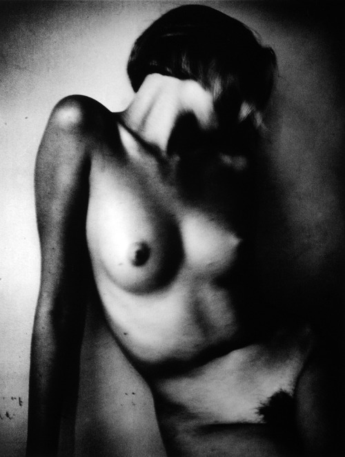 cg54kck: Nude © Arthur Meehan