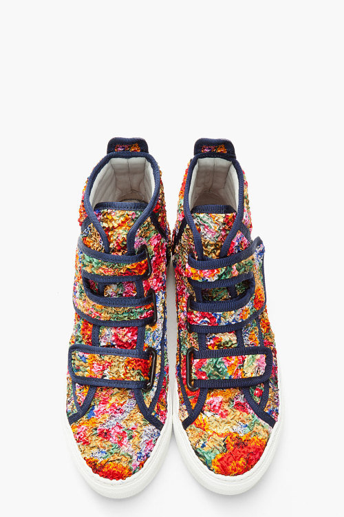 zapatotenis: Zapato del día: Raf Simons, sneakers multicolor con textura floral y velcro.&iqu