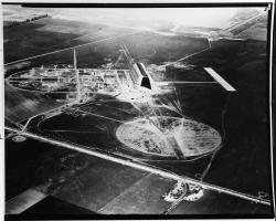 historicaltimes:  Naval Air Station Sunnyvale,