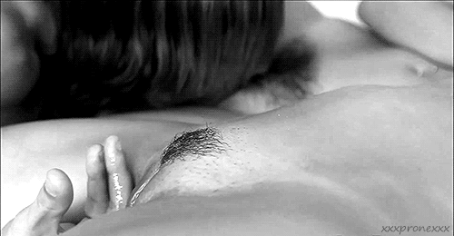 http://dripping-wet-pussies.tumblr.com/post/79367796433