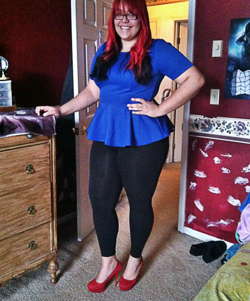 chubby-bunnies:  US Size 18! 6 feet 2 inches in these heels :)  This was my new years outfit from Plus Size F21 <3 Hope everyone had a great New Years Day, heres to my journey of total body acceptance and happiness! One Love xx