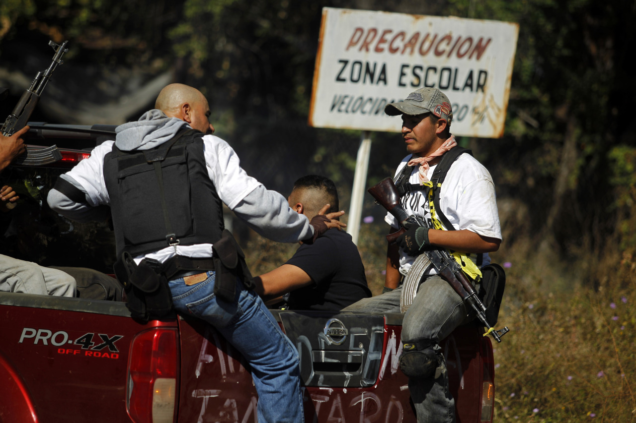 dirty-gunz:  bikefreak:  fnhfal:  Mexican vigilantes  say what you will about them,