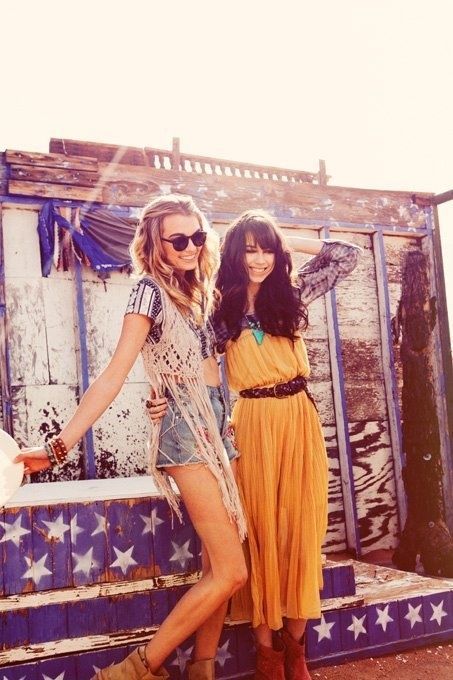Jade Gratia Lookbook 10 Different Modern Hippie Look