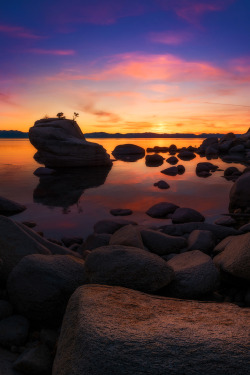 lsleofskye:  Bonsai Rock in Lake Tahoe at