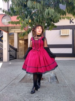 onetinyliar:  this is just becoming a lolita blog jsk handmade as always &lt;3 