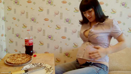 Porn Pics italian-belly:  Alisa / stuffer31