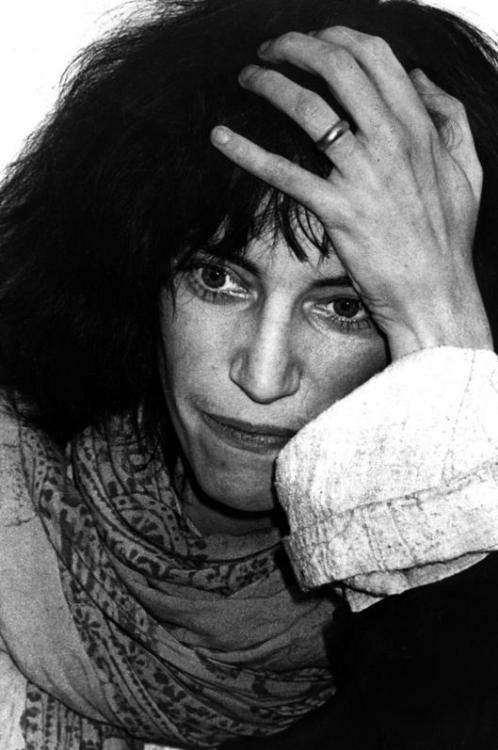 iaintnobodyswhore:  Patti Smith 