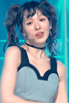 우린 좀 이상해 Russian Roulette Wendy