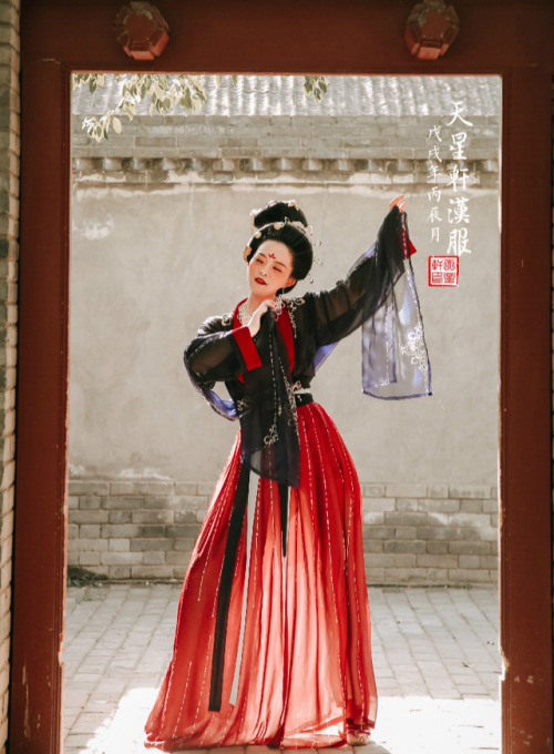 hanfugallery: Traditional Chinese hanfu by 天星轩汉服