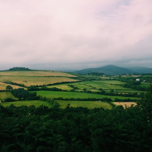 starrla89:gudegurl:wicklow national park (glendalough) 9.11 // howth cliff walk 9.18@sweetfirebird -