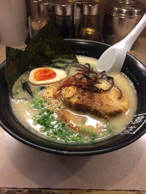 ラーメンにわかの俺が食ってきたラーメンの画像フォルダを淡々と解放するスレ横浜 来喜(屋台)横浜 吉村家横浜 維新商店久里浜 らーめんせぶん南太田 流星軒日ノ出町 壱角家日ノ出町　らぁ麺濱塩桜木町 灰汁