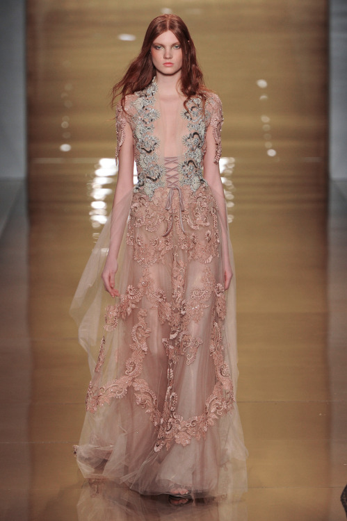 agameofclothes:   What the Daughter of the Dusk would wear, Reem Acra