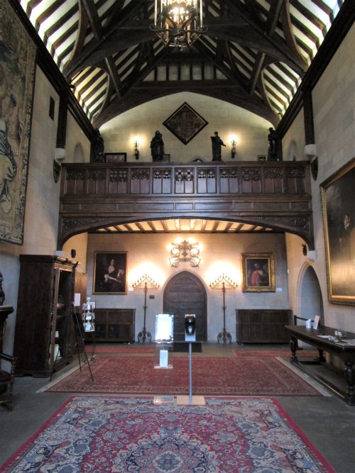 The Great Hall at Salisbury House, Des Moines, IowaIn 1922 Carl and Edith Weeks visited a manor hous