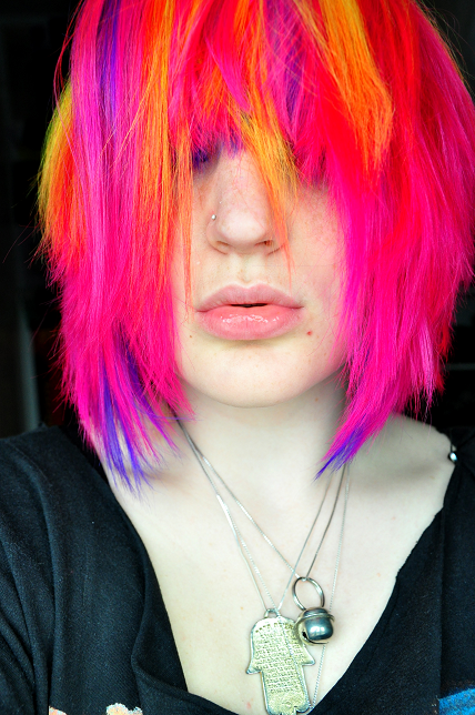happycolorfulhair:  What a surprise by ~VarencaFISH 