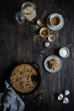 confectionerybliss:  Oatmeal Raisin Cookie Baked OatmealSource: Two Red Bowls