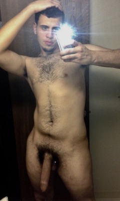 cuddlyuk-gay:  nekkid-rednecks:   I generally reblog pics of guys with varying degrees of hair, if you want to check out some of the others, go to: http://cuddlyuk-gay.tumblr.com  