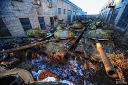 toocatsoriginals:  Abandoned Red Army Armor - Repair Base 77 - Ussuriysk, Russia via KFSS