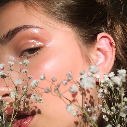 spicedbby: Dew drops &amp; baby breath