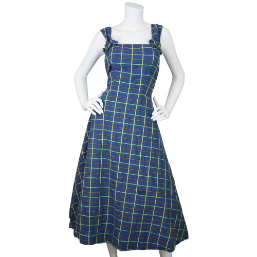 Just listed!TINA LESER - Early Foreman Plaid Picnic Dressboutique.featherstonevintage.com/pro