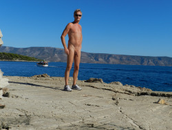 Nudist Guys Only