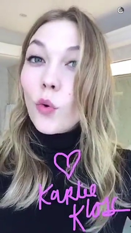 karlieklossdaily:  Karlie on the Women Can snapchat story
