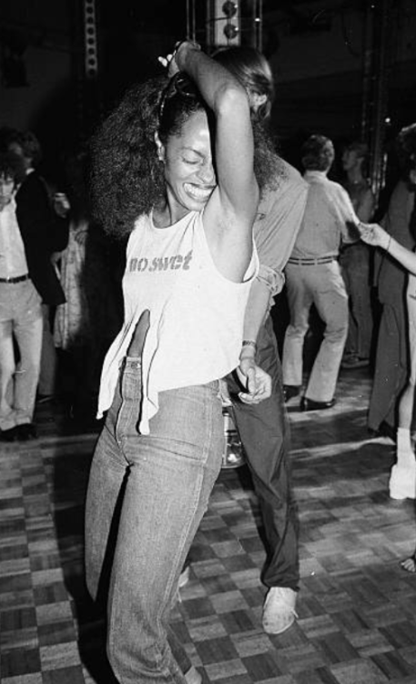 christopherbarnard:Diana Ross dancing at Studio 54 in a cutaway “no swet” tshirtAugust, 1979 