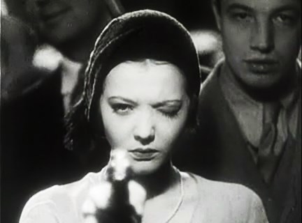 ubunoir:Sylvia Sidney in City Streets, dir.