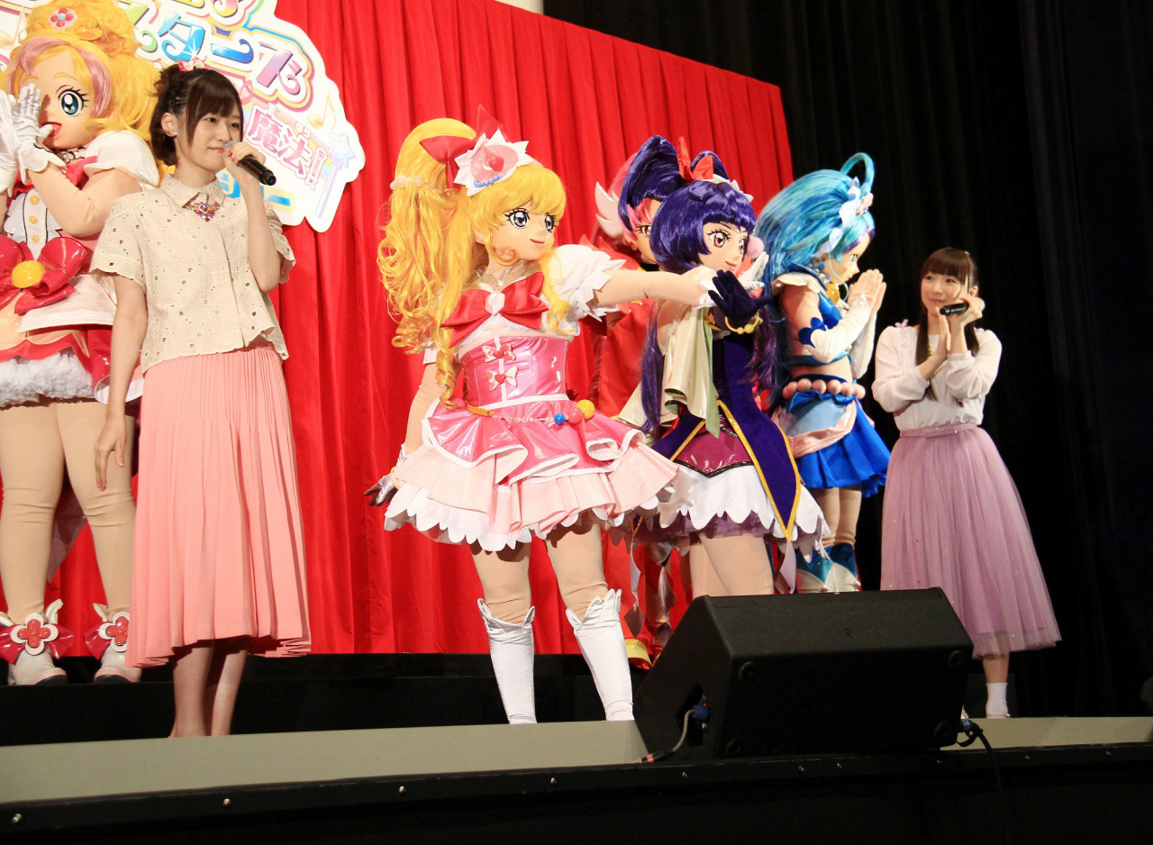 himanji:    高橋李依：声優アワード新人賞受賞に「ありがとうございます」と喜び　プリキュア完成披露試写会で