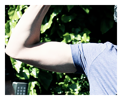 caulmhoods-deactivated20190604:  Reasons I adore Louis Tomlinson: Arms/Biceps   