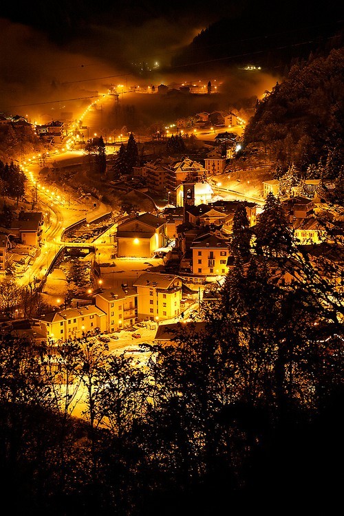 wonderous-world:  Branzi by Night by Pierpaolo