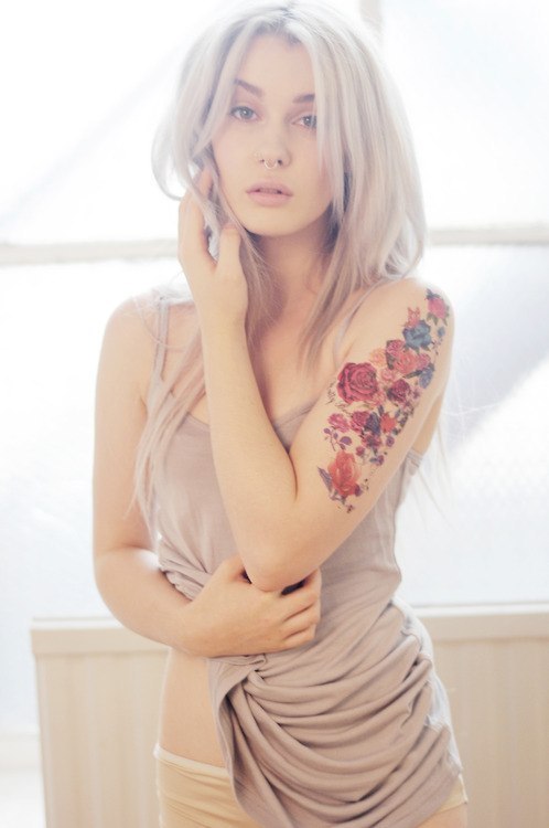 Hot Girls Inked