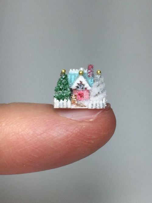 Holly Allen Miniatures on Etsy