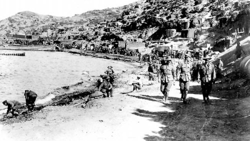 Some photographs of the ANZACs landing at Gallipoli, 25 April 1915.