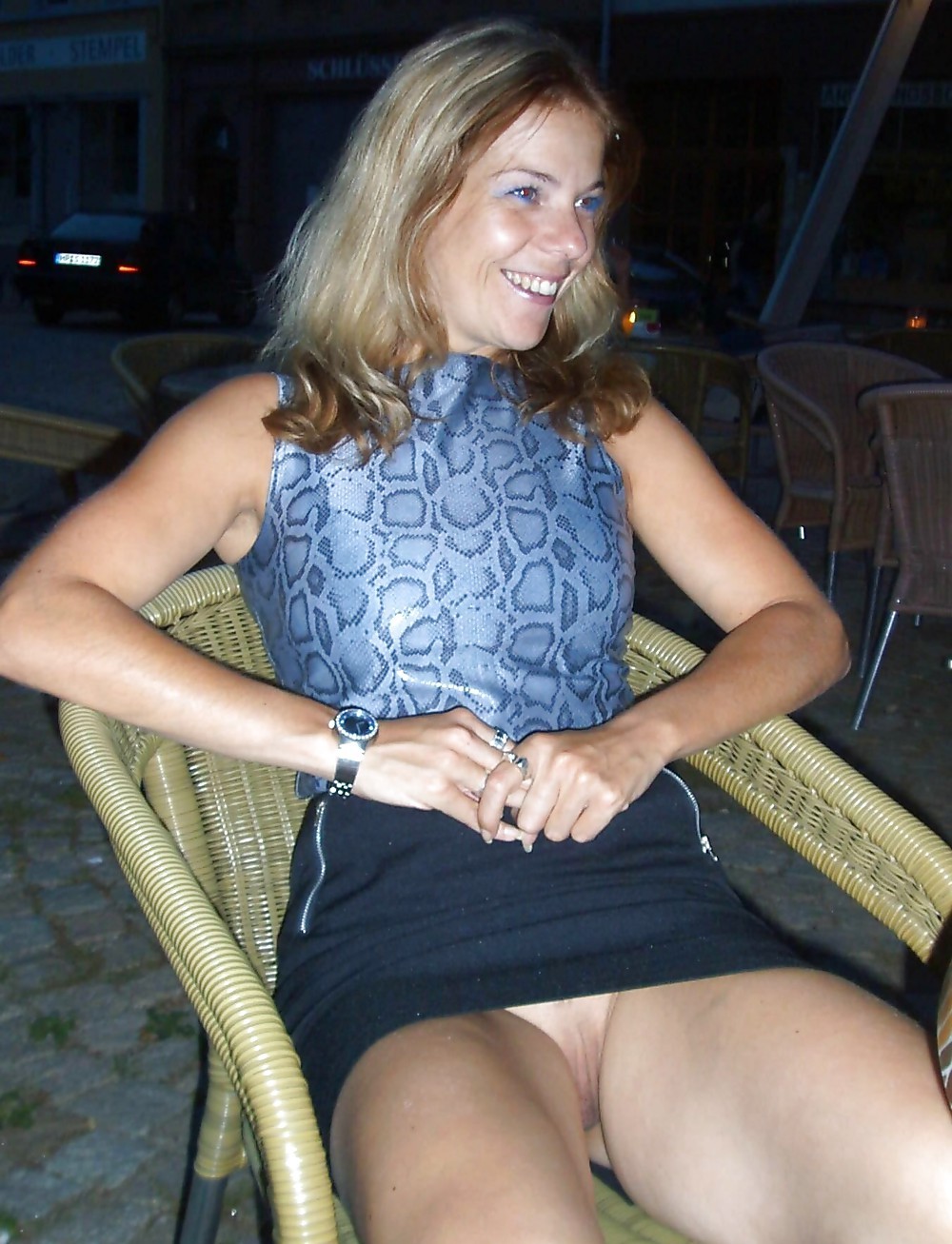 Flashing and nude in public