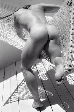 leaderbld:   oh that’s butts ;) 
