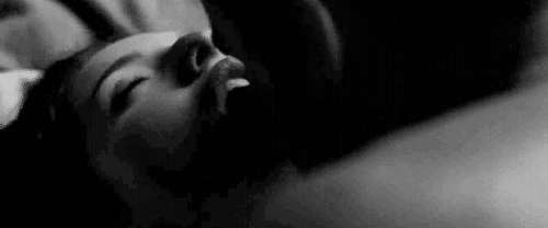 sexy-bloom:  10 Sex Things Women DON’T Care About 