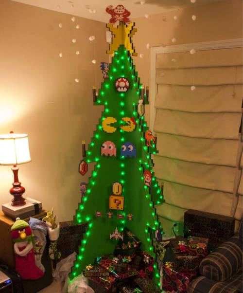 Ten Incredibly Creative Christmas Trees! Some amazing non traditional Christmas trees just in time t