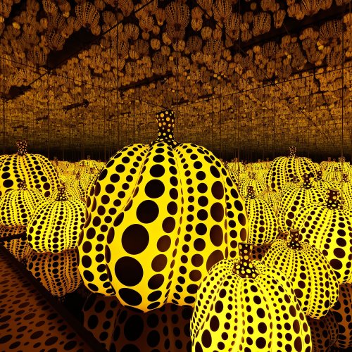 Yayoi Kusama aka 草間彌生 (Japanese, b. 1929, Matsumoto, Nagano Prefecture, Japan) - Infinity Mirrored R