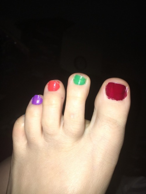 Work in progress. Just a snap still waiting for feet to fully heal. Red, green, orange, purple and b